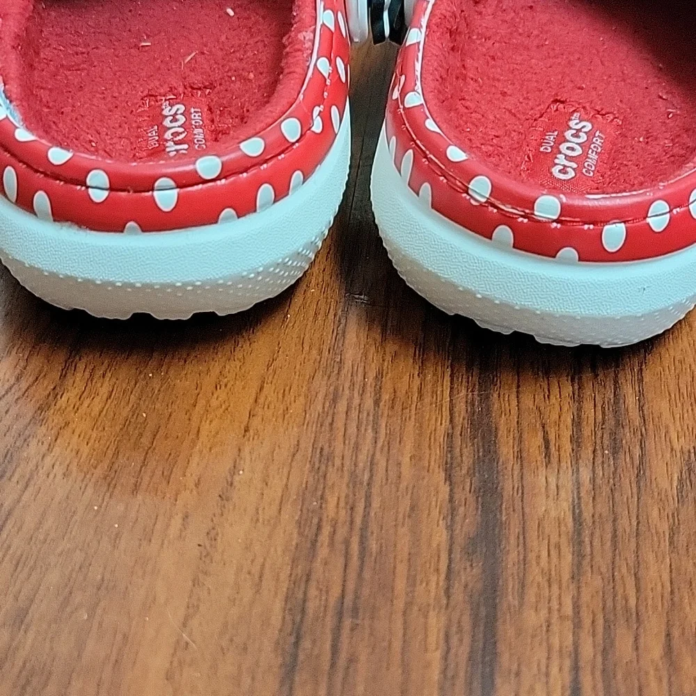 Crocs Disney Minnie Mouse Girls Clog Sz J2